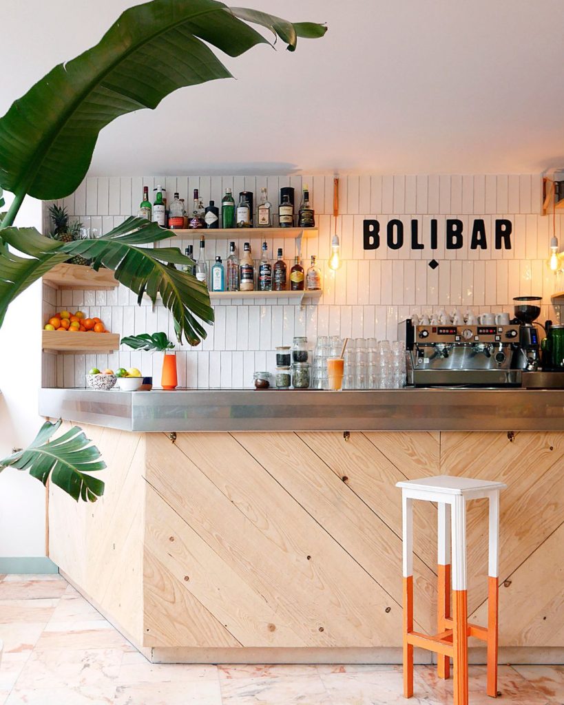 Bowl à emporter chez Bolibar près des Buttes-Chaumont